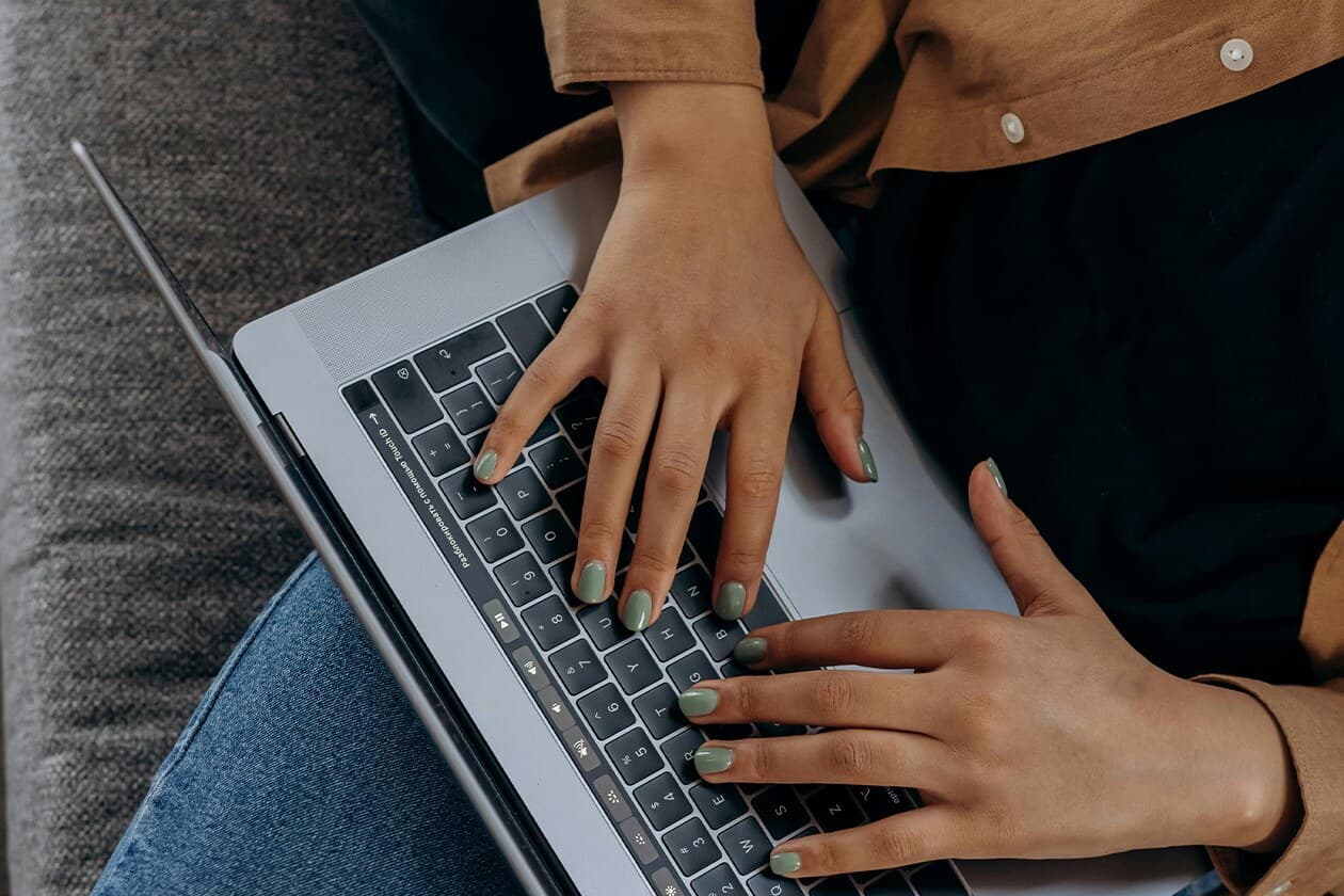 Access Console
+ Brief Us